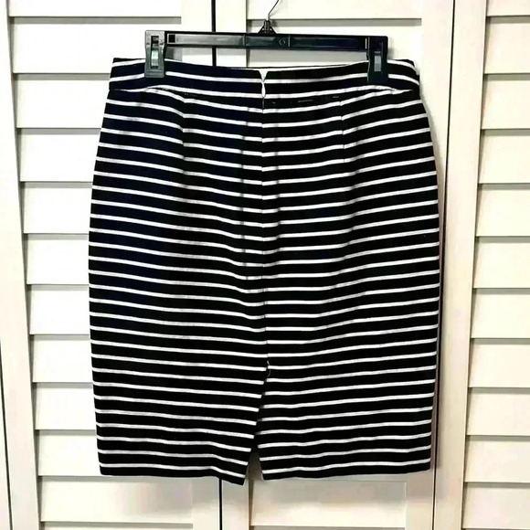 J. Crew Linen Blend Pencil Skirt Size 4 Black & White - Picture 3 of 6